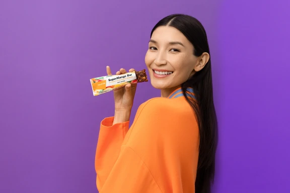 Super Mango Bar 